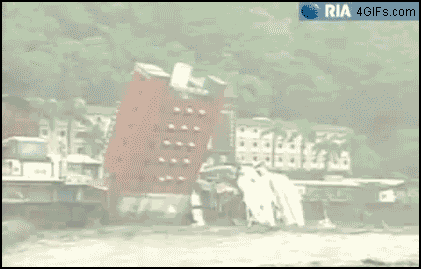 Flood_collapses_building