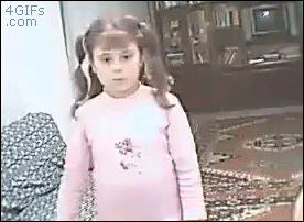 Webcam-girl-slaps-sister