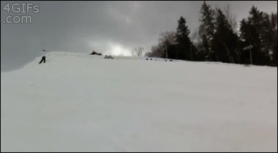 Synchronized-skiing-jump