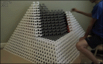 Dominos-pyramid