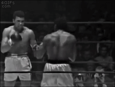 Muhammad-Ali-dodges-punches