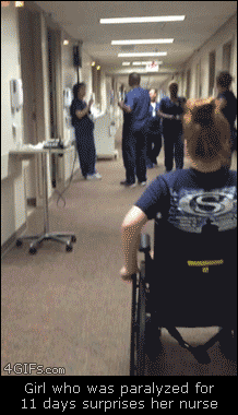 A girl who was paralyzed for 11 days surprises her nurse